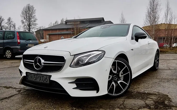 mercedes benz Mercedes-Benz Klasa E cena 209000 przebieg: 160000, rok produkcji 2019 z Sosnowiec